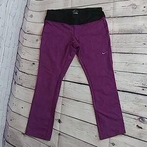 COPY - Nike Dry Fit capris
